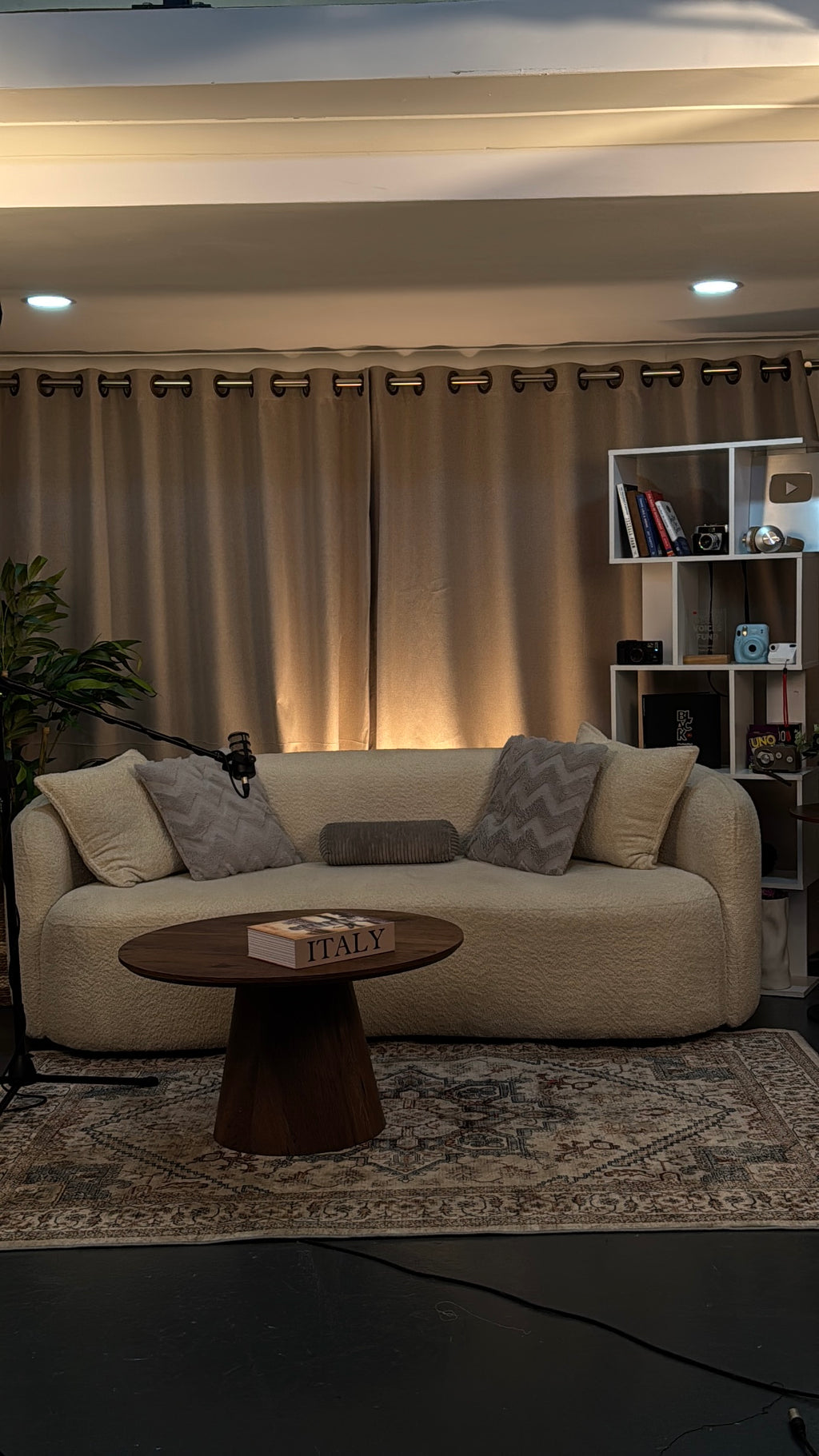 Studio Space Rental – Standard